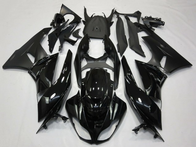 Carénages Moto Kawasaki ZX6R 2009-2012 - Noir Brillant Noir Mat