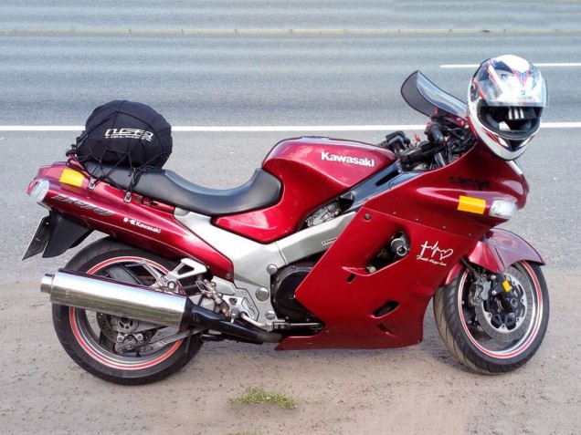 Carénages Moto Kawasaki ZZR1100 1993-2003 - Rouge