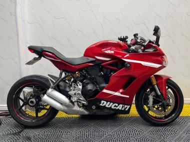Meilleurs Carénages Moto Ducati Supersport 939/939S 2017-2022 - Rouge Blanc Noir