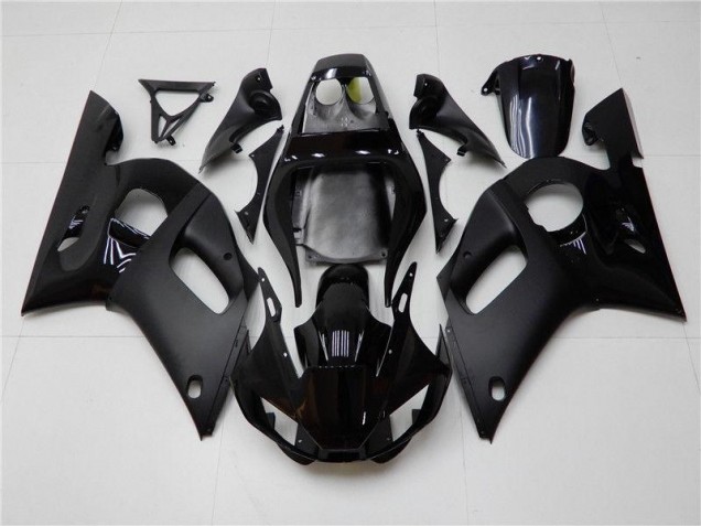 Carénage Moto Yamaha R6 1998-2002 - Brillant Noir Mat Carénage Moto Yamaha R6 1998-2002 - Brillant Noir Mat