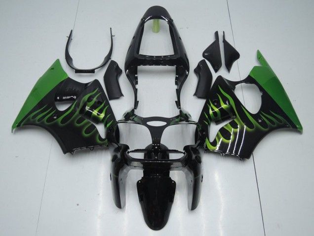 Carénage Moto ZX6R 2000-2002 - Noir avec Vert Flamme Carénage Moto ZX6R 2000-2002 - Noir avec Vert Flamme