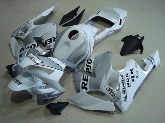 Carénage Moto Honda CBR 600 RR 2003-2004 - Repsol Blanc Argent Carénage Moto Honda CBR 600 RR 2003-2004 - Repsol Blanc Argent