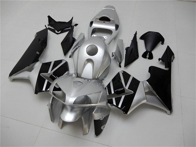 Carénage Moto Honda CBR 600 RR 2005-2006 - Argent Noir Carénage Moto Honda CBR 600 RR 2005-2006 - Argent Noir