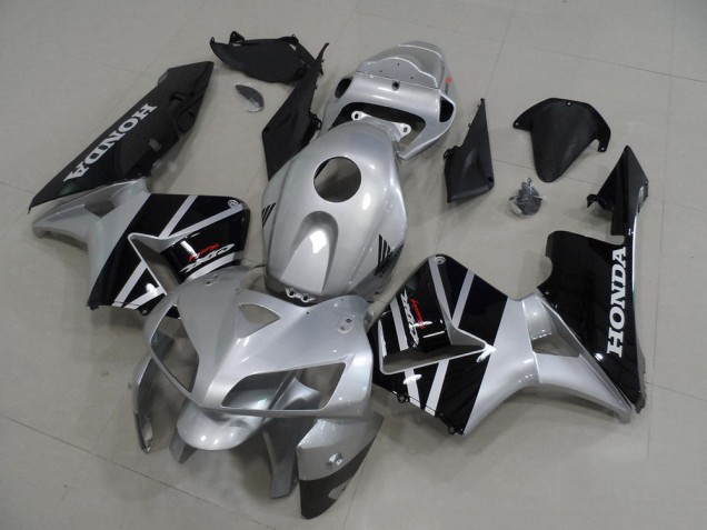 Carénage Moto Honda CBR 600 RR 2005-2006 - Argent Gris Carénage Moto Honda CBR 600 RR 2005-2006 - Argent Gris