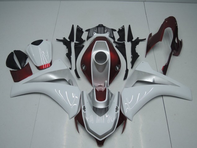 Carénage Moto Honda CBR 1000 RR 2008-2011 - Rouge Blanc et Argent Carénage Moto Honda CBR 1000 RR 2008-2011 - Rouge Blanc et Argent