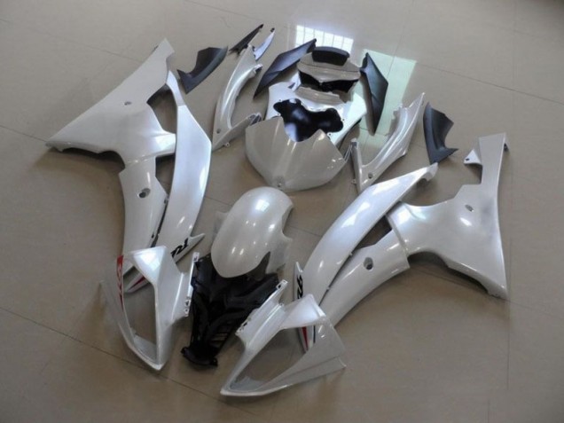 Carénage Moto Yamaha R6 2008-2016 - Blanc Nacré Carénage Moto Yamaha R6 2008-2016 - Blanc Nacré